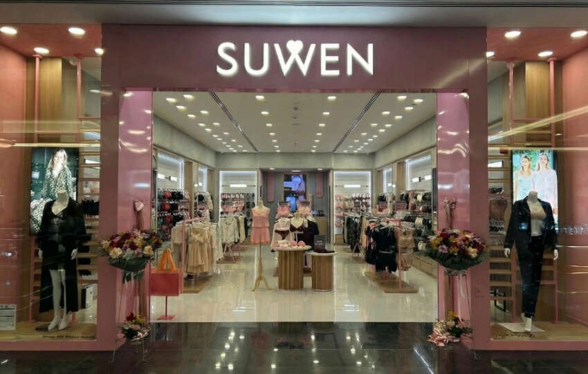 Suwen Korfez Bolgesine ilk adimini atti