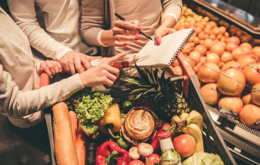 Ticaret ve Perakende Satis Hacminde Guclu Artis