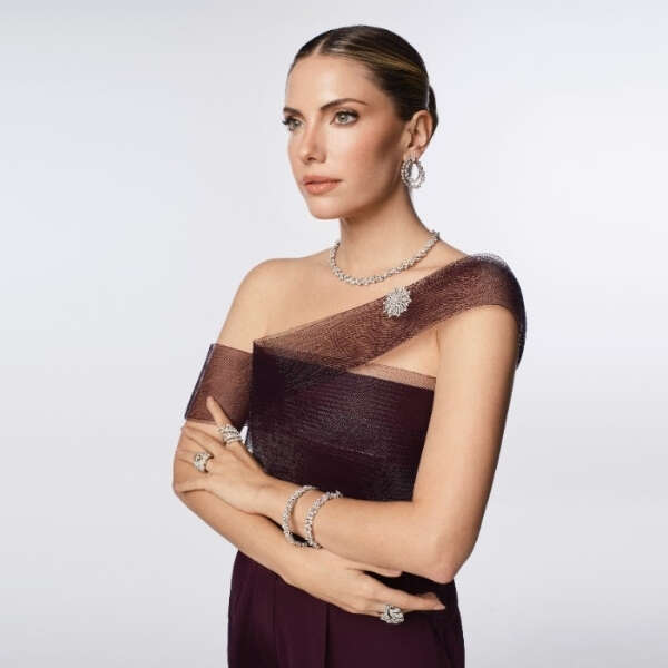 Atasay, Aşkın Yanında!