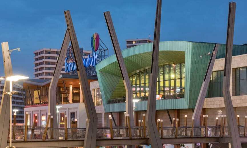 Forum Istanbul Sevgililer Gunune davet ediyor