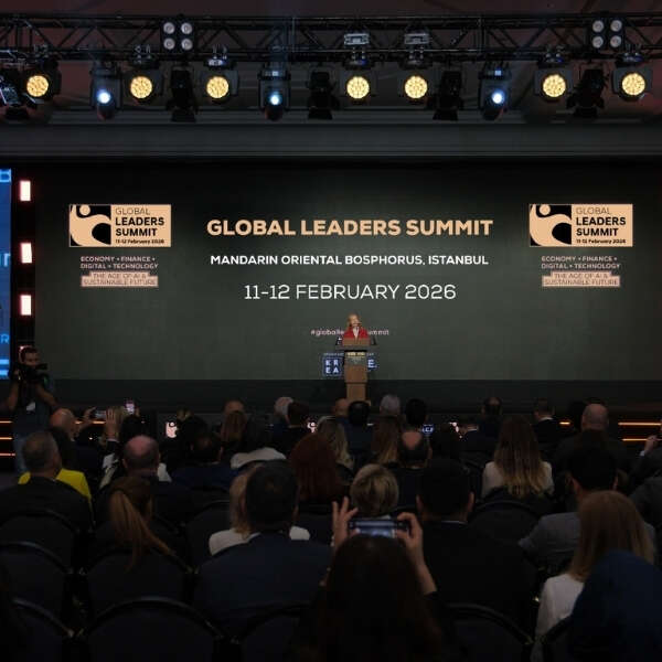 Global Liderler Zirvesi 2026, Yapay Zeka ve Sürdürülebilir Gelecek Temasıyla İstanbul’da Gerçekleşti