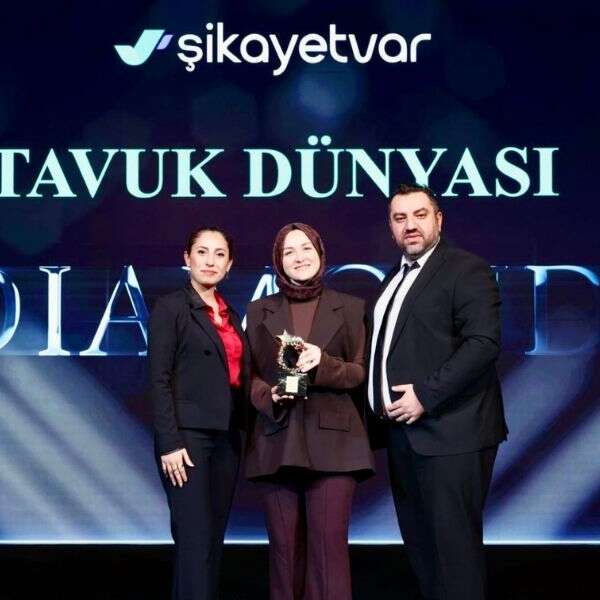 Tavuk Dünyası Üst Üste Üçüncü Kez “En İyi Müşteri Memnuniyeti Sağlayan Marka” Seçildi!