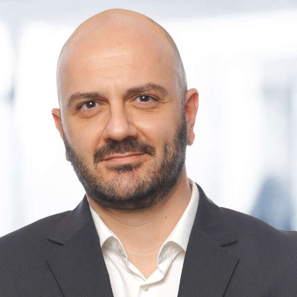 İzocam’da Üst Düzey Görev Değişimi