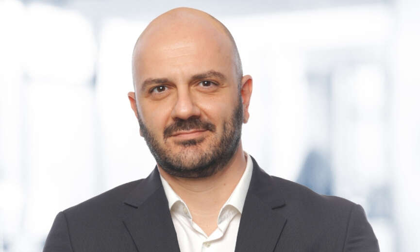 Izocamda Ust Duzey Gorev Degisimi