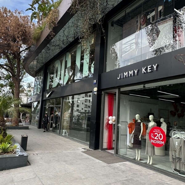 Home 39 Jimmy Key, Lefkoşa’nın ardından Kıbrıs’taki ikinci mağazasını Girne’de açtı