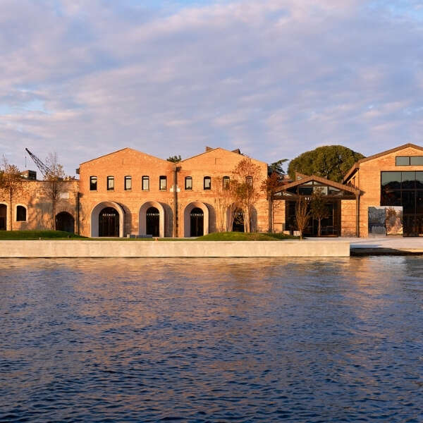 “Lüksün Mimari, Sanat ve Kültürle Buluştuğu İmza Proje: Beymen Tersane”