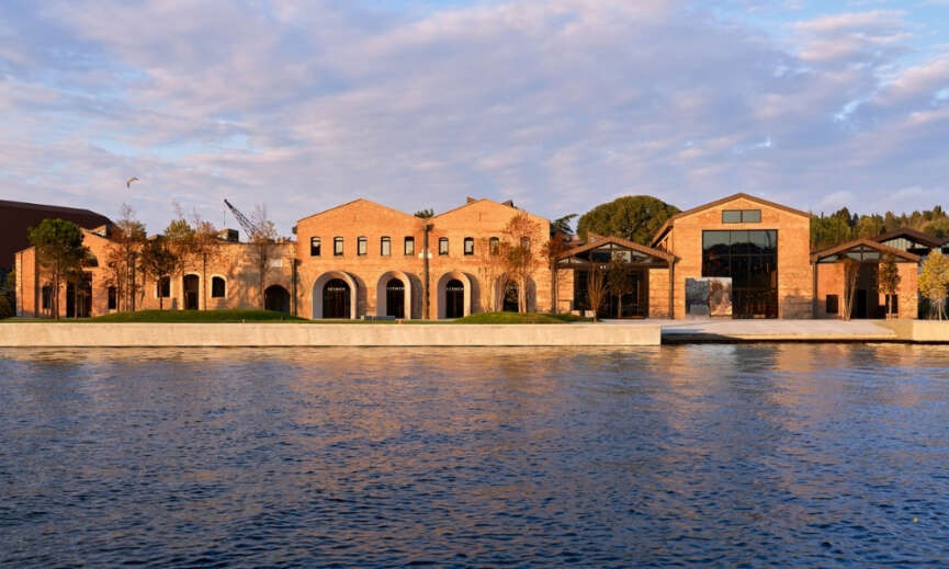 Luksun Mimari Sanat ve Kulturle Bulustugu Imza Proje Beymen Tersane