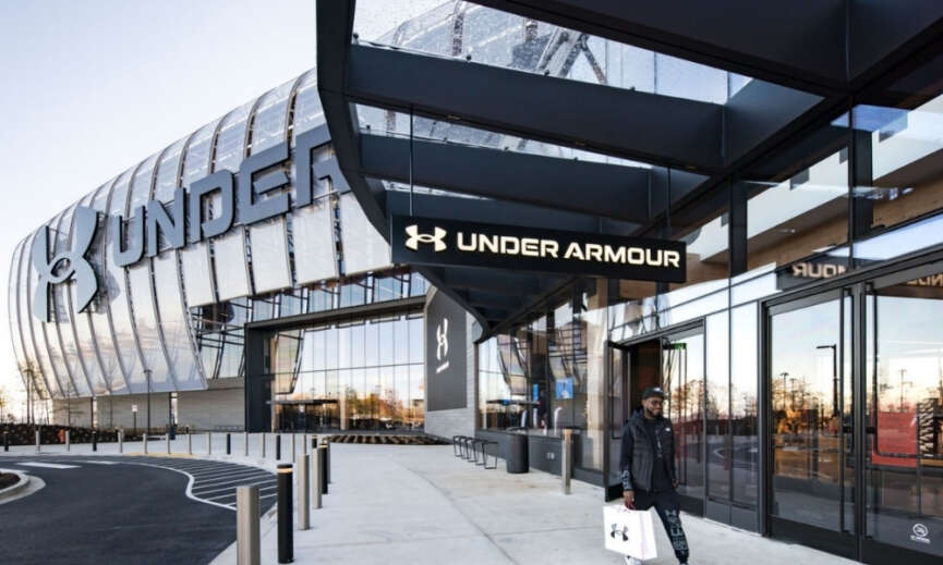 Under Armourda Donusumun En Sert Evresi Geride Kaldi