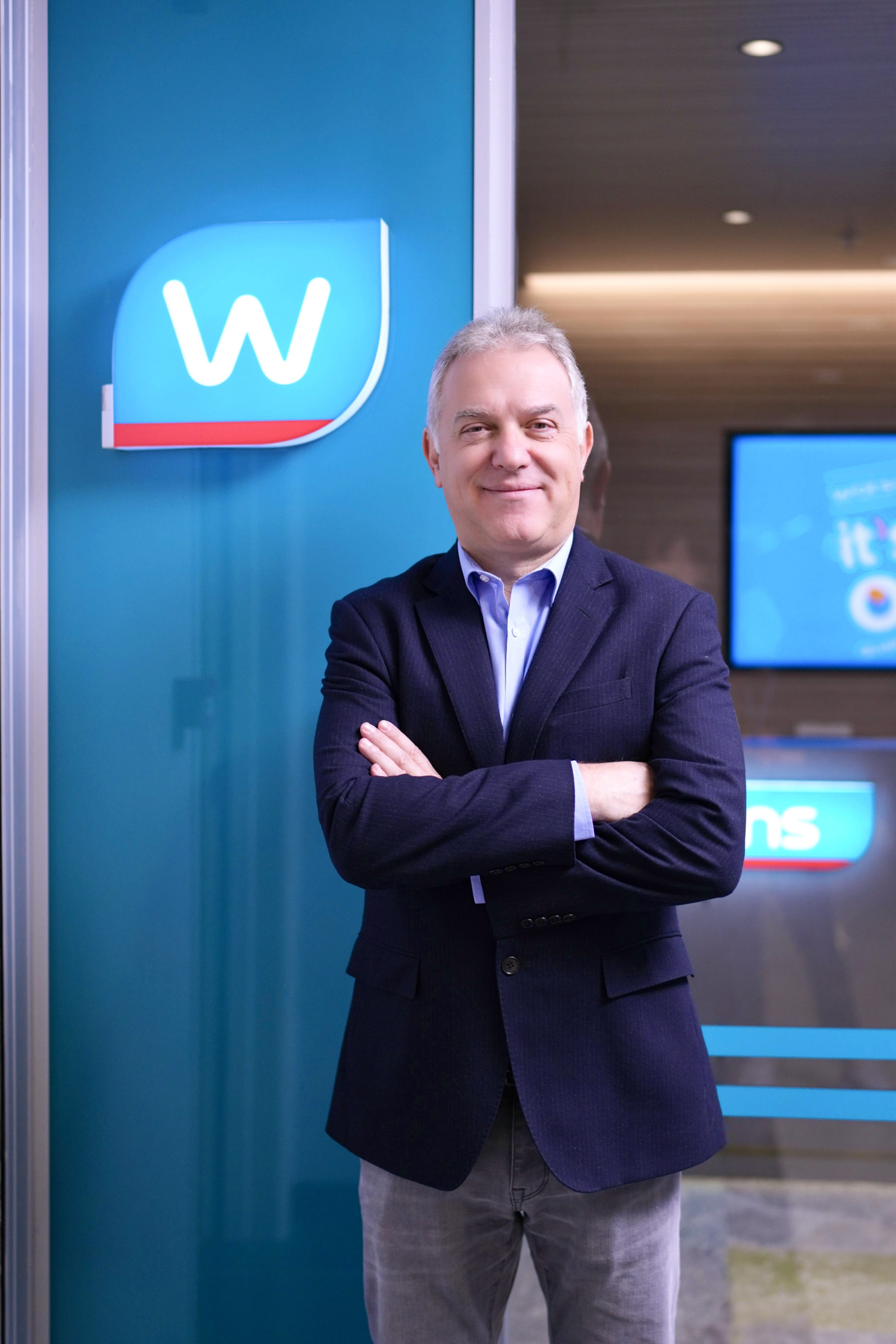 1774299940 Watsons T rkiye Genel M d r Mete Yurdda 1