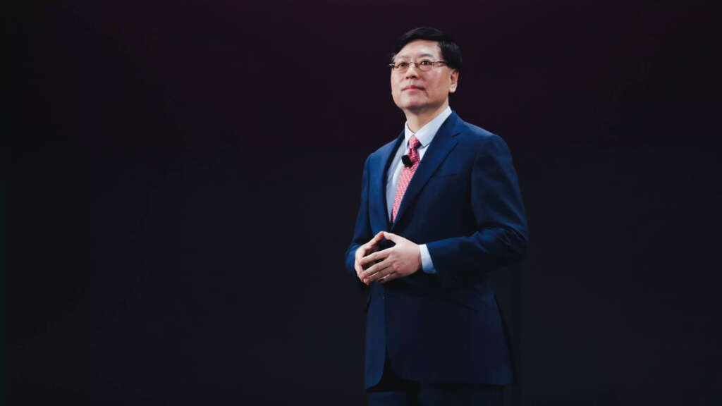 1774944663 Lenovo Group Ba kan ve CEO su Yuanqing Yang