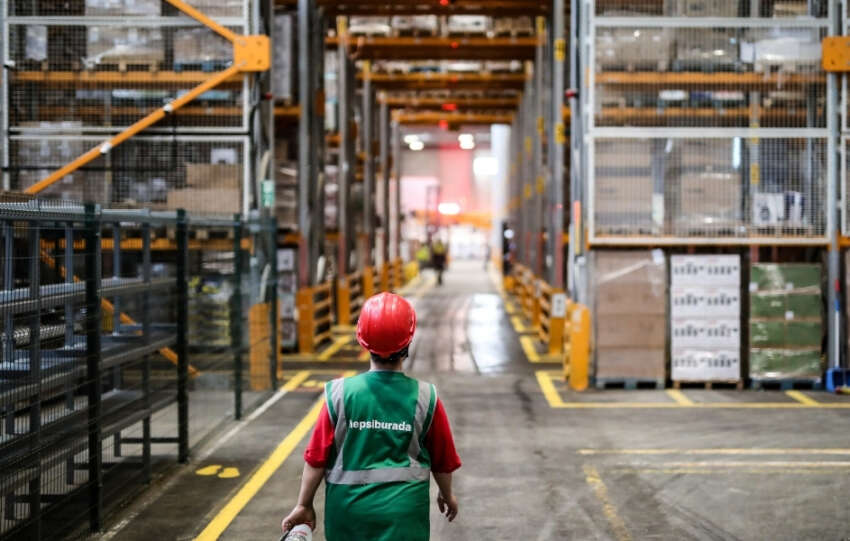 Hepsiburada ve HepsiJETe Is Guvenligi Alaninda Iki Uluslararasi Odul