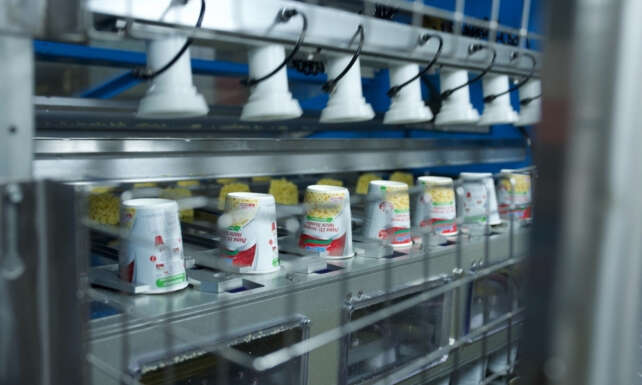 Indomie Turkiye Seffaf Uretim Modeliyle Tuketici Guvenini Fiziksel Deneyime Donusturuyor