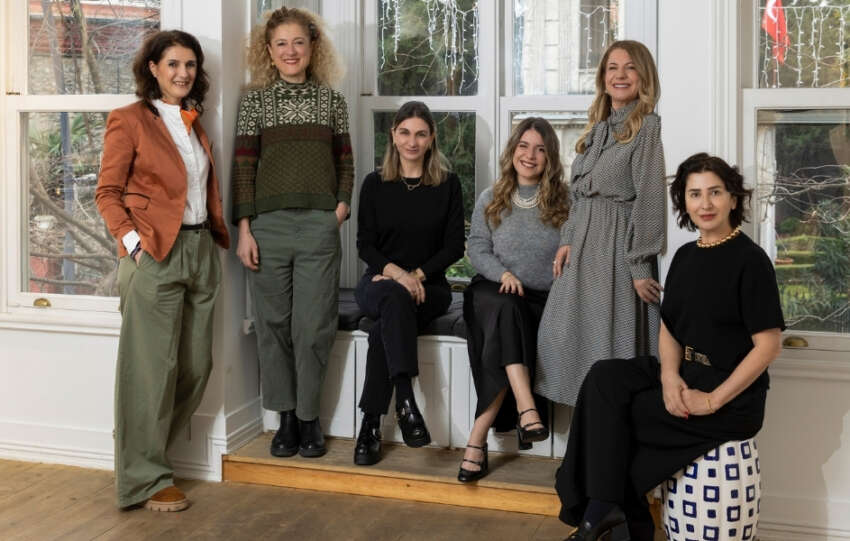 Jotundan Dunya Kadinlar Gunune Ozel Mahalle Hikayesi