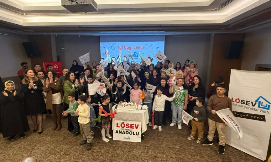 LOSEV Istanbulda Ramazan Bayramini Kutladi