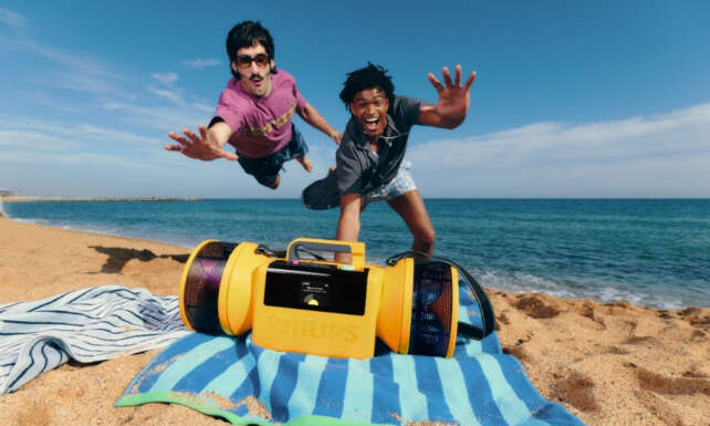 Philips Sound 100. yilini ikonik tasarimlar ve modern ses teknolojileriyle taclandiriyor