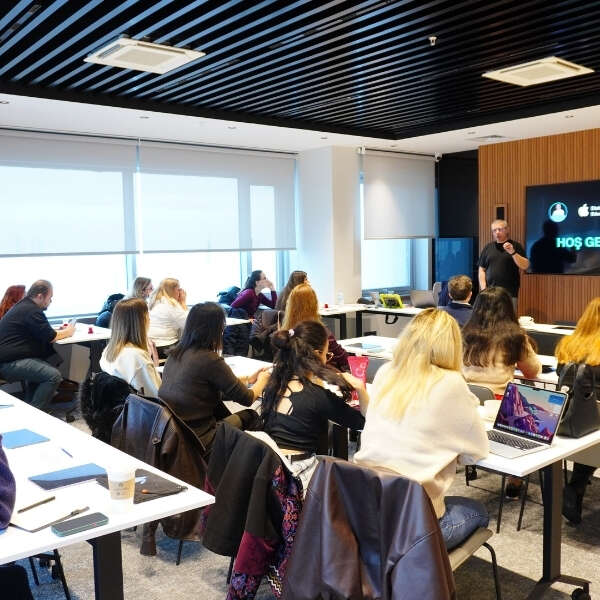 Home 26 Pozitif Teknoloji Bu Yıl da Eğitim Teknolojileri Zirvesi’nin Teknoloji Sponsoru Oldu