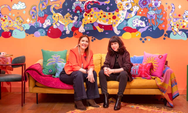 Zsa Zsa Zsu Renkleriyle Hayati Parlatanlarin 8 Mart Dunya Kadinlar Gununu Kutluyor