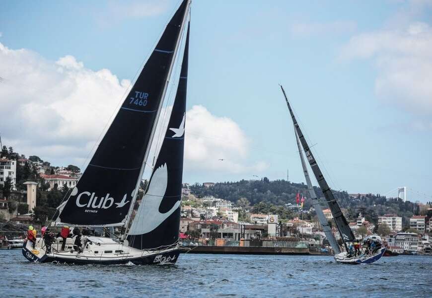 Beymen Club Sailing Team Canakkaleden kupayla dondu