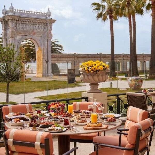 Çırağan Sarayı’ndan Anneler Günü’ne Özel Deneyimler   