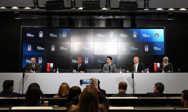 Cola Turka ile Besiktas JK arasinda sponsorluk anlasmasi imzalandi