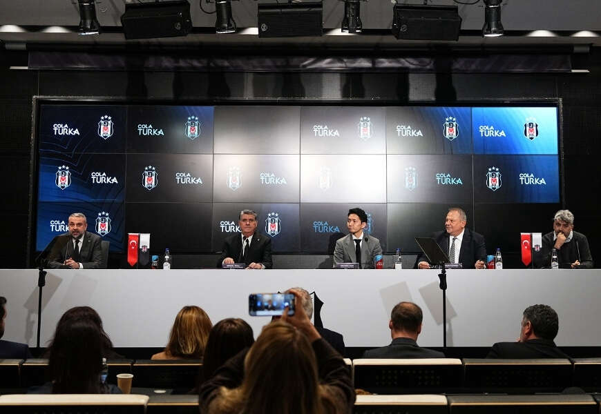 Cola Turka ile Besiktas JK arasinda sponsorluk anlasmasi imzalandi