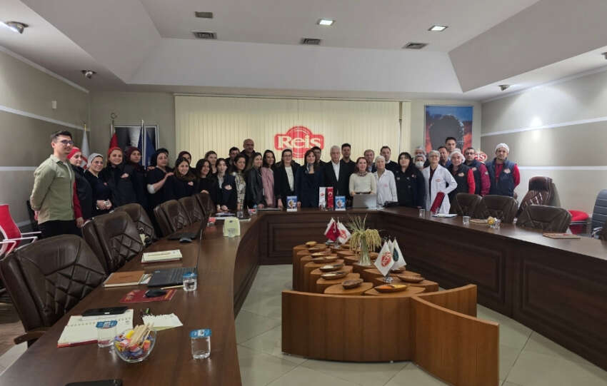 Israfa Dur De projesi kapsaminda Istanbul Ticaret Odasi ve Guvenilir Urun Platformundan Reis Gidaya ziyaret