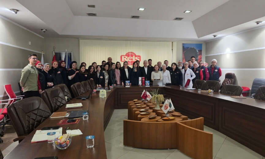Israfa Dur De projesi kapsaminda Istanbul Ticaret Odasi ve Guvenilir Urun Platformundan Reis Gidaya ziyaret