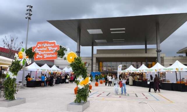 Portakal cicegi coskusu M1 Adanada yasandi