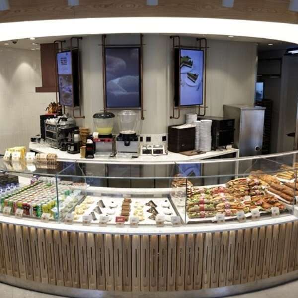 Simit Sarayı mağazalarında gelenekselden moderne uzanan tasarım dönüşümü