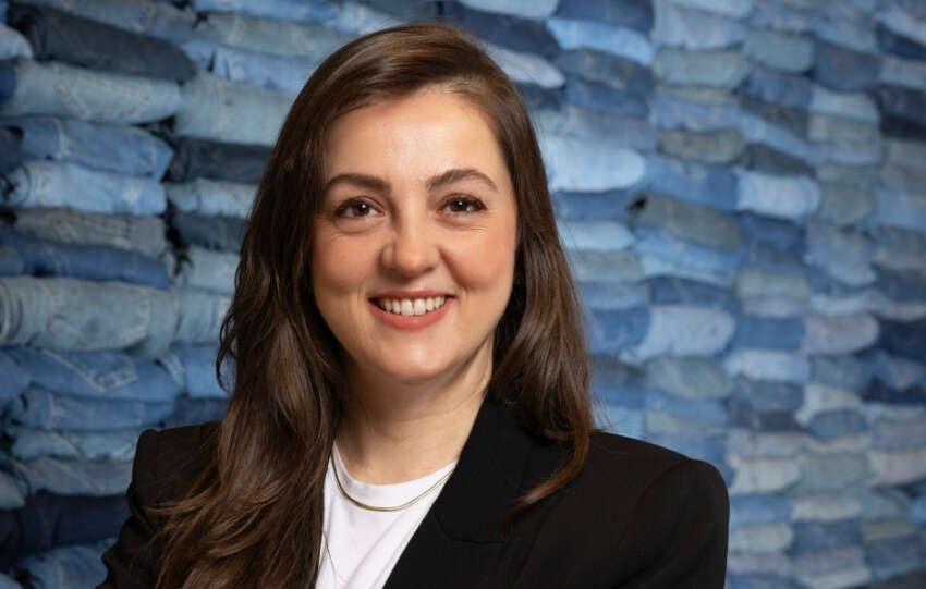 Ust Duzey Atama Mavinin yeni CMOsu Isil Buldur oldu