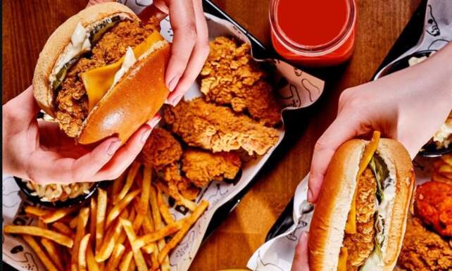 Burger Tutkunlari 28 Mayis Dunya Hamburger Gununde Doyuyoda Bulusuyo