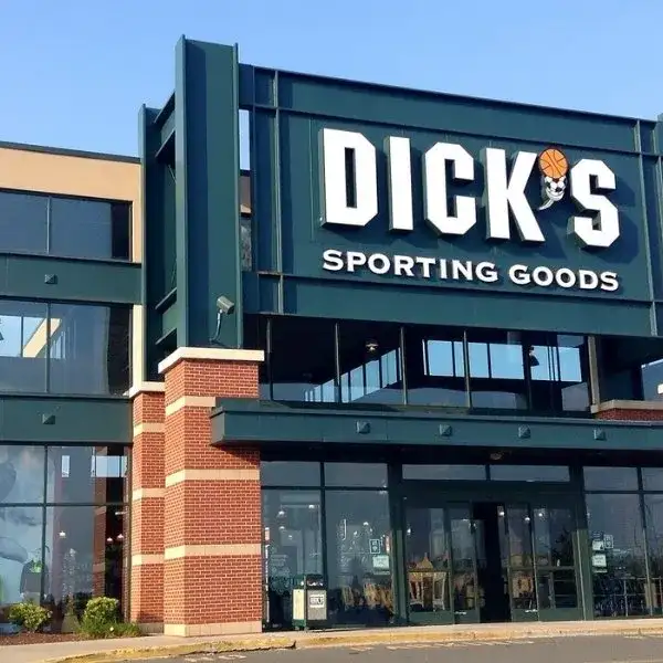 Erkmen Onbulak 8 Dick’s Sporting Goods’tan Hamptons’ta Özel Marka Atağı