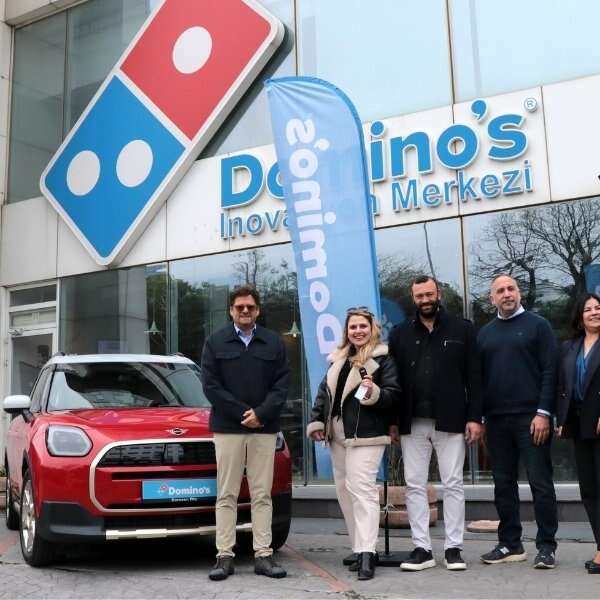 Domino’s’un çekiliş kampanyasında büyük ödül sahibini buldu