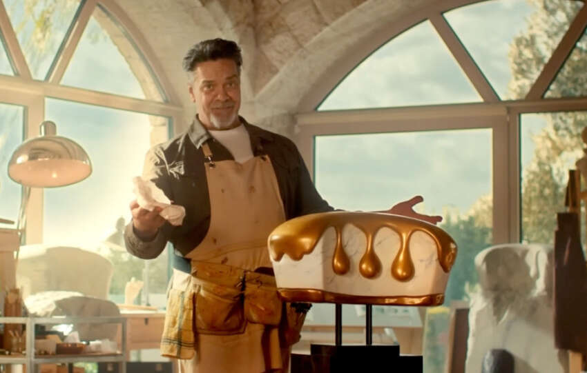 ETI Popkekin yeni reklam yuzu Beyazit Ozturk oldu