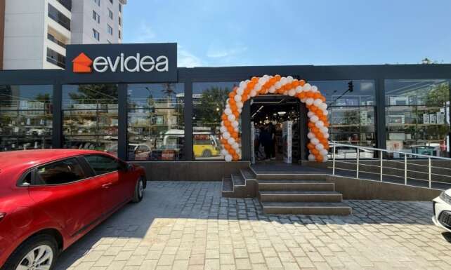 Evidea Bursadaki ikinci magazasini Ata Bulvarinda hizmete acti