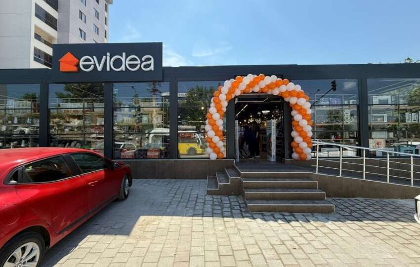 Evidea Bursadaki ikinci magazasini Ata Bulvarinda hizmete acti