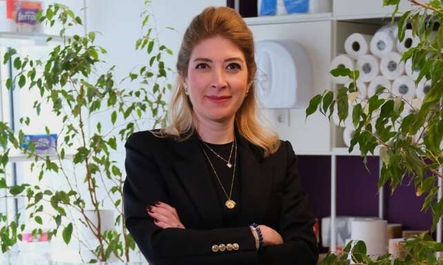 Lila Kagitta Ust Duzey Atama