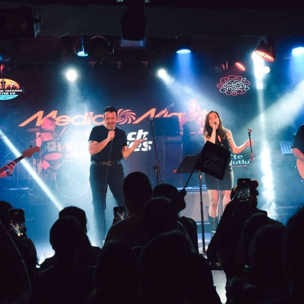 Home 41 MediaMarkt’ın müzik grubu “Tech Cares”e Jüri Özel Ödülü!