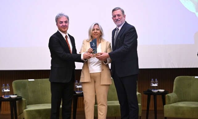 REVEGO 3. Uludag Cevre Forumunda Altin Sponsor Olarak Yerini Aldi 1