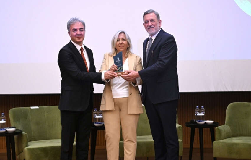 REVEGO 3. Uludag Cevre Forumunda Altin Sponsor Olarak Yerini Aldi 1