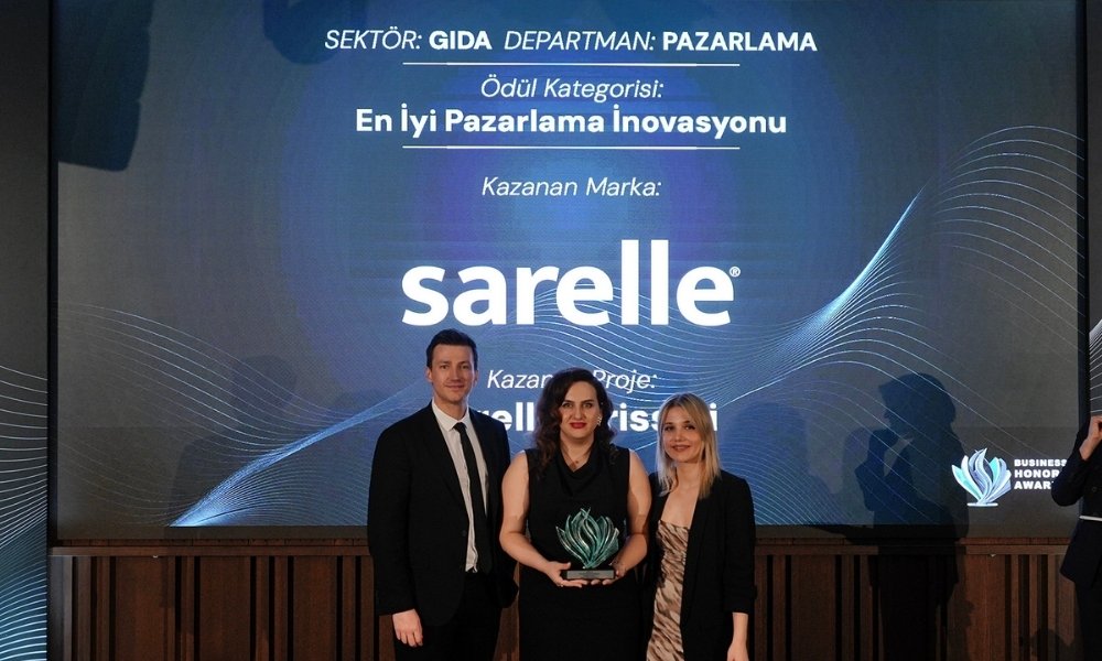Tadelle ve Sarelleye Business Honors Awardstan iki odul 2