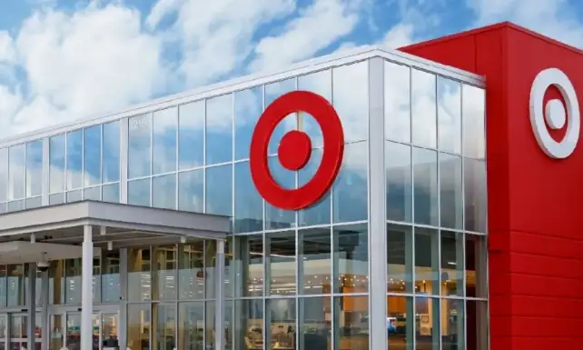 Target Hissedarlarindan Brian Cornell Planina Ret