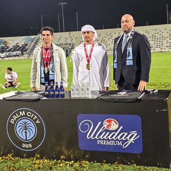 İlker Özçetin 5 Uludağ İçecek Türk A.Ş., Dubai Palm City FC ile sponsorluk anlaşması imzaladı