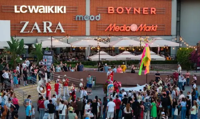 Antalya Migros AVM 25. Yilini Uc Gun Suren Ozel Etkinliklerle Kutladi