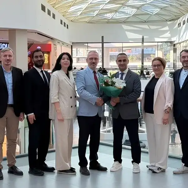 İsra Holding’in perakende yatırımlarında yeni dönem “AVM yönetimleri Winmark’a emanet edildi”
