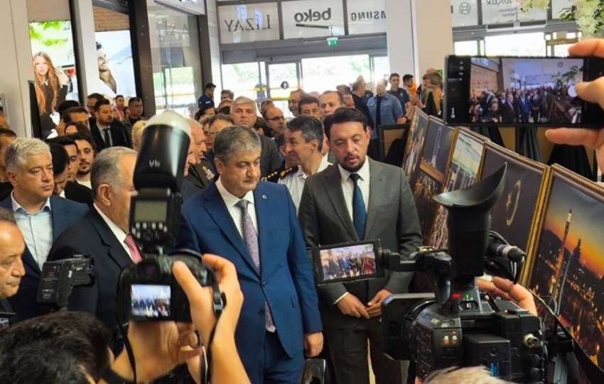 15 Temmuz ruhu M1 Adanada yasatiliyor
