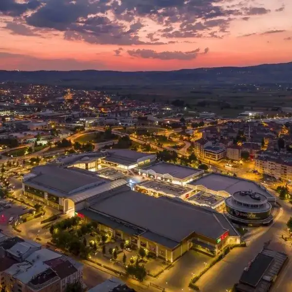 İnegöl AVM’de Temmuz Boyunca Sanat, Eğlence ve Alışveriş Bir Arada