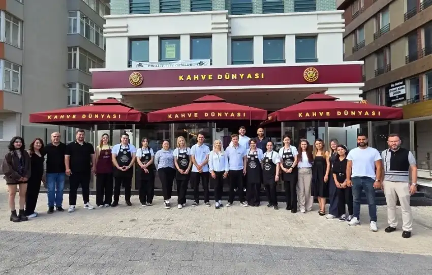 Kahve Dunyasi Bandirmadaki Yeni Magazasiyla Misafirlerini Karsiliyor
