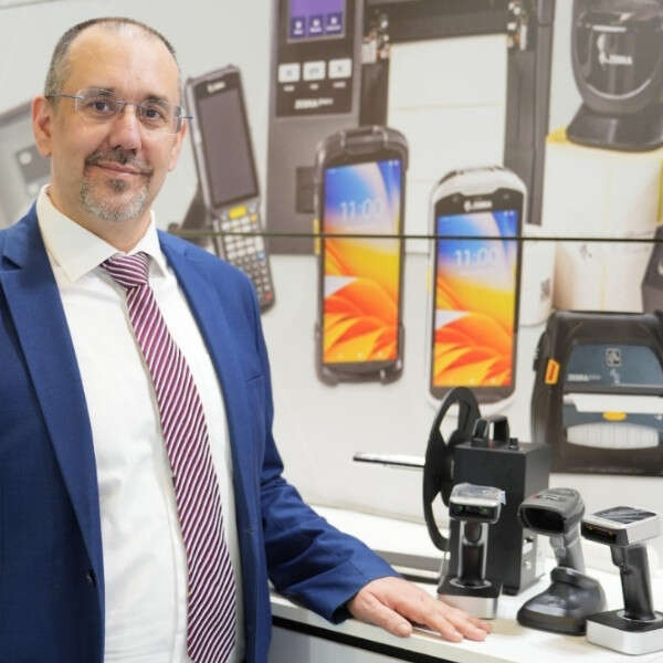 İlkay Keskin 8 Engin Hıraoğlu: “İşletmelere Sadece Donanım Değil, Uçtan Uca Çözüm Sunuyoruz”
