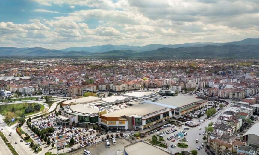 30 Agustos Zafer Bayrami Coskusu Inegol AVMde Yasanacak